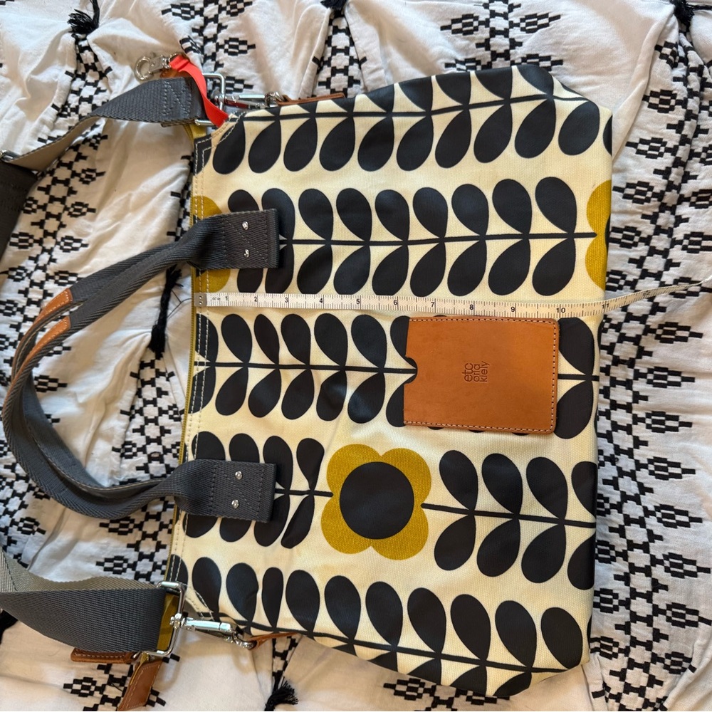 Orla Kiely Black and Yellow Floral Crossbody Bag. Excellent condition!